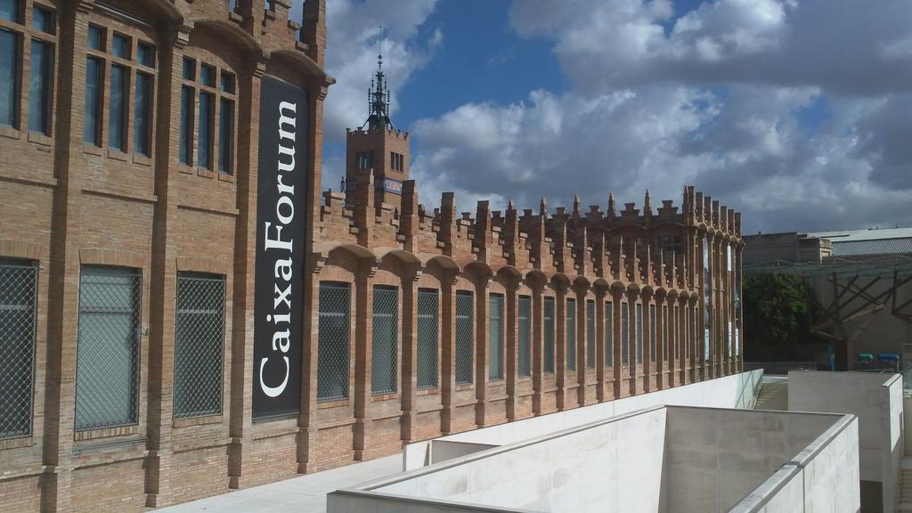 Magic Fountain Apartments - Barcelona — Photos 1